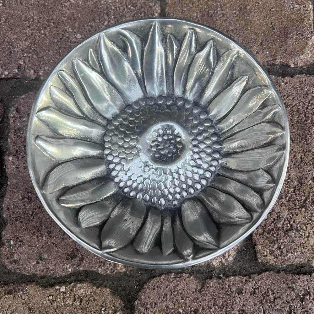 Vintage 1992 Mariposa Brillante Aluminum Sunflower 6” Trinket Bowl